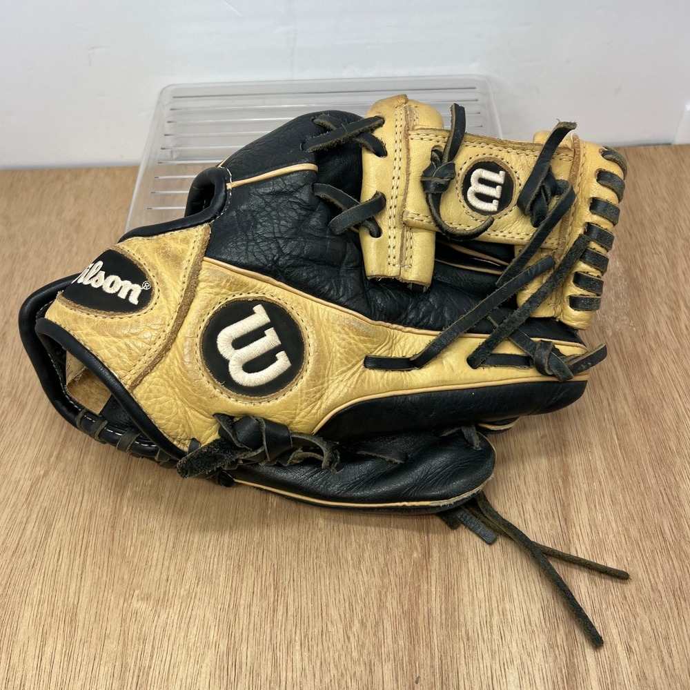 Wilson A500 A05RF22115 Baseball Glove Youth 11.5 Black Tan Leather H-Web RHT